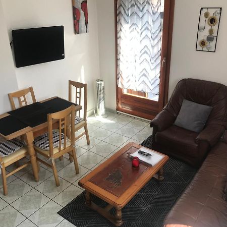 Appartement 2 Chambres Au Coeur Du Vignoble Avec Terrasse 利克维 外观 照片