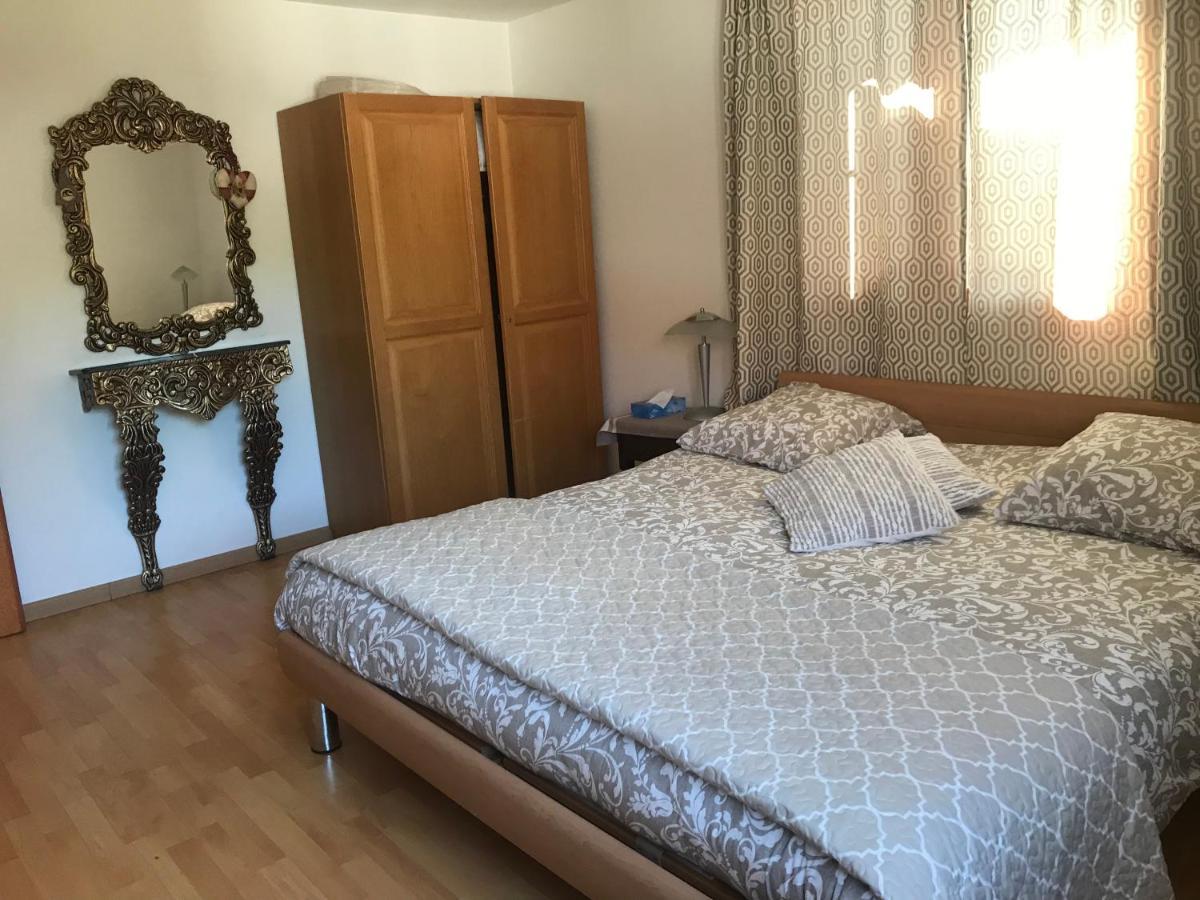 Appartement 2 Chambres Au Coeur Du Vignoble Avec Terrasse 利克维 外观 照片