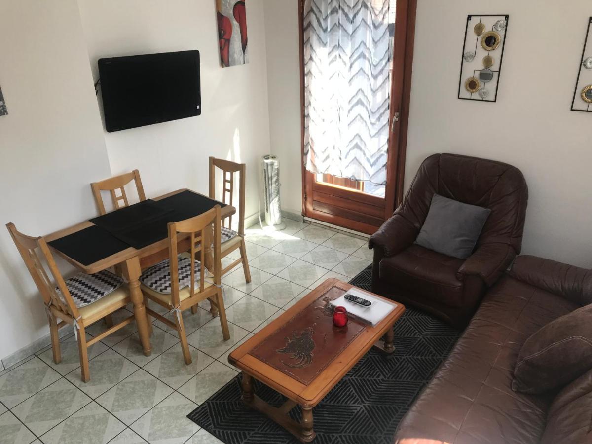 Appartement 2 Chambres Au Coeur Du Vignoble Avec Terrasse 利克维 外观 照片
